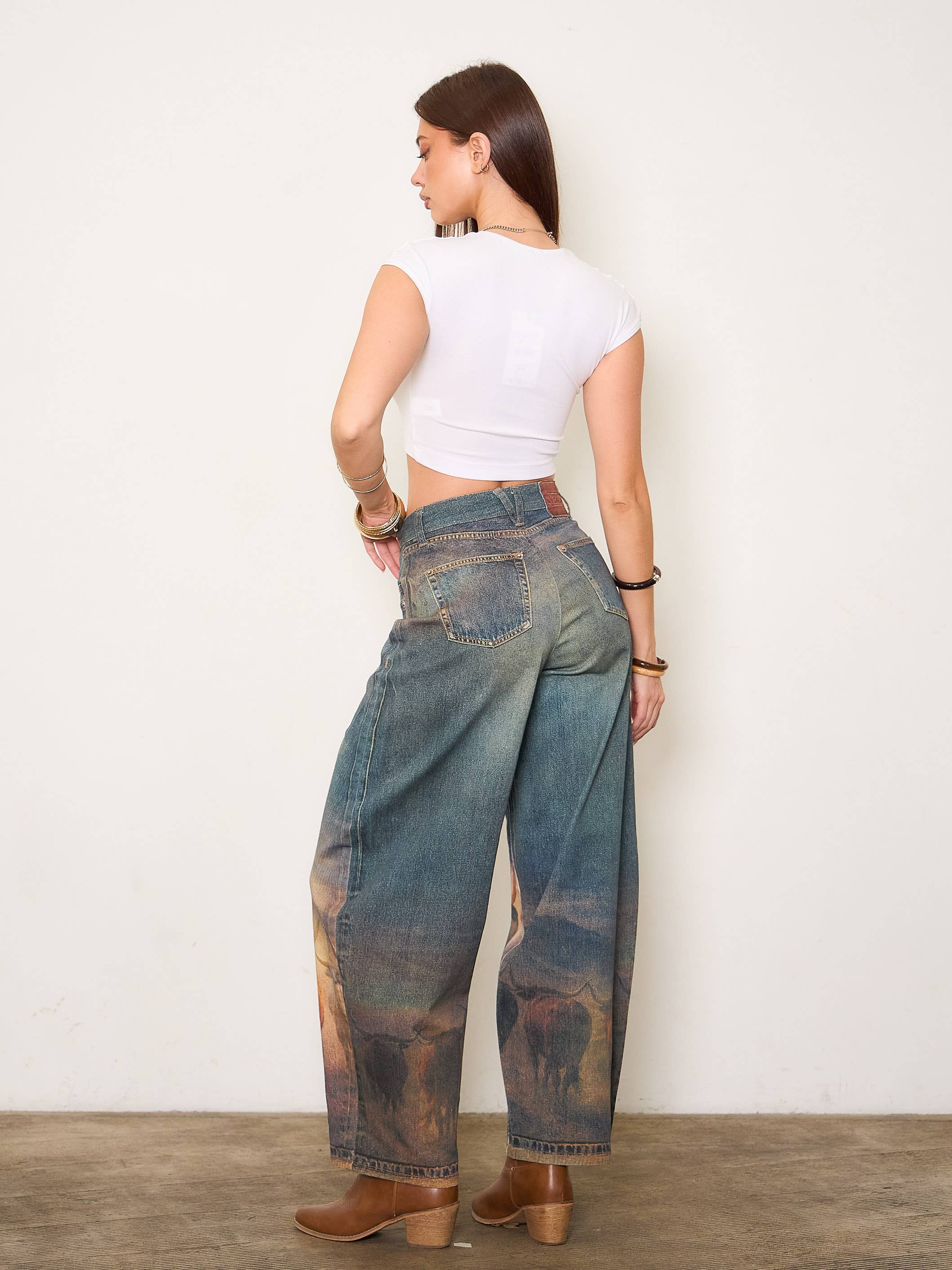 Long Horn Digital Print Baggy Jeans: LONG HORN