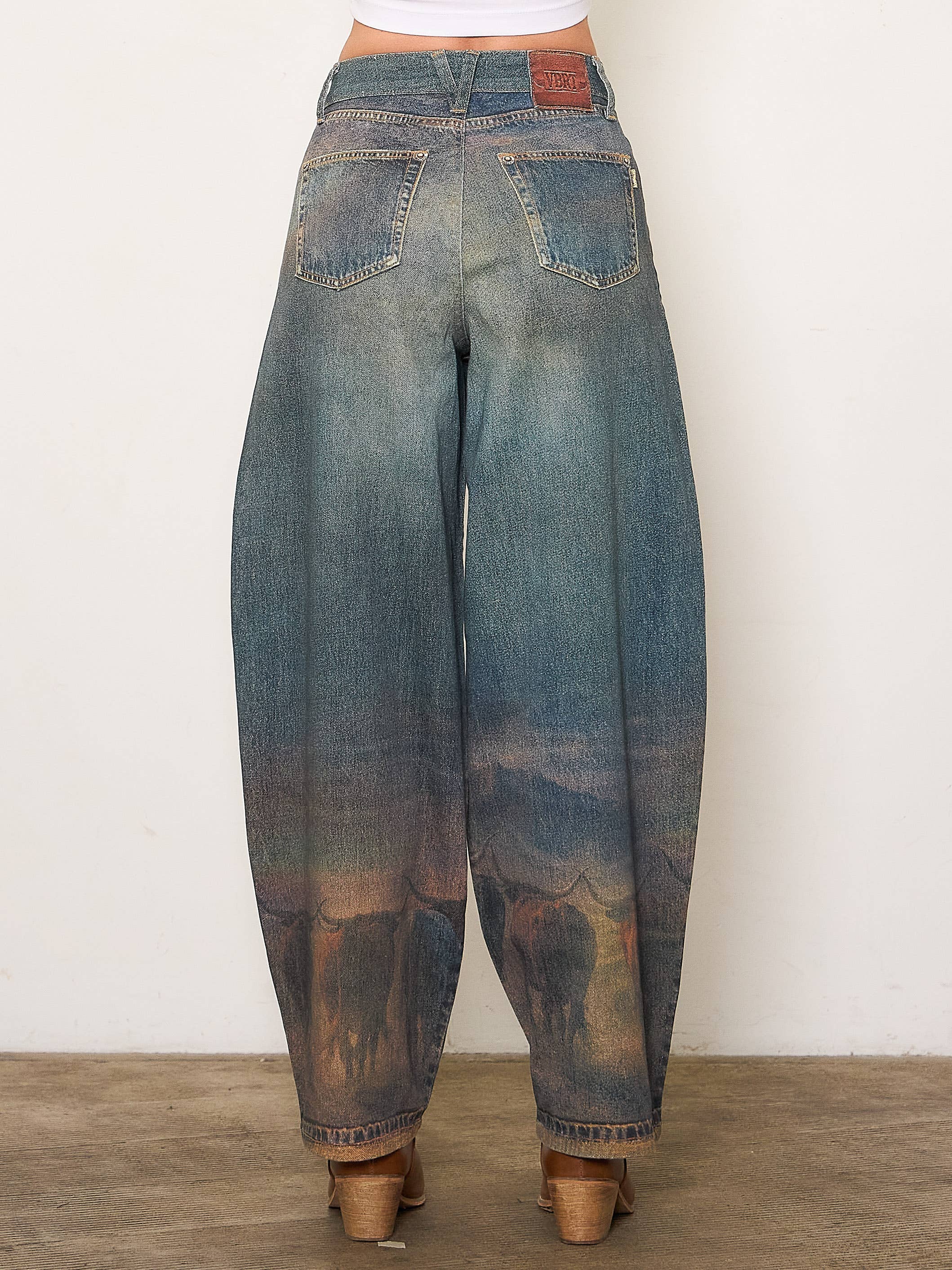 Long Horn Digital Print Baggy Jeans: LONG HORN